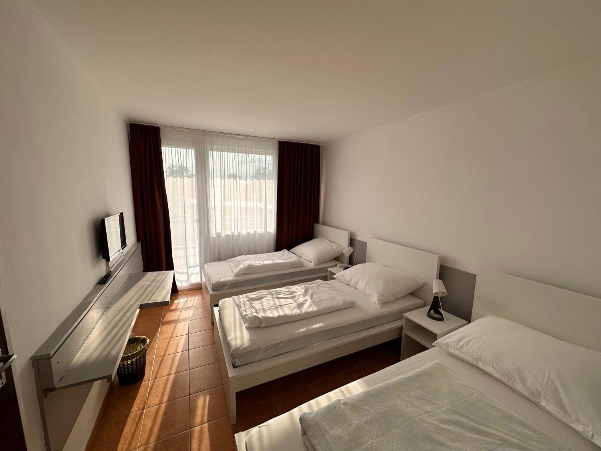 Part Hotel Siófok Exteriér fotografie