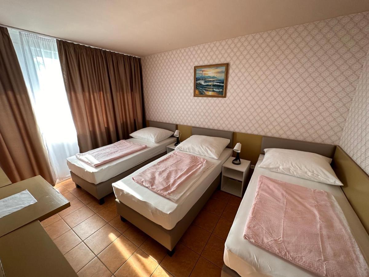 Part Hotel Siófok Exteriér fotografie