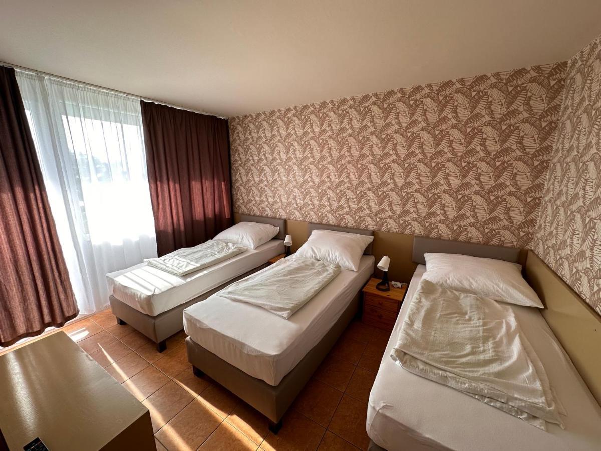 Part Hotel Siófok Exteriér fotografie