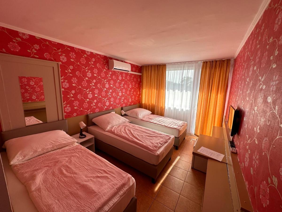Part Hotel Siófok Exteriér fotografie