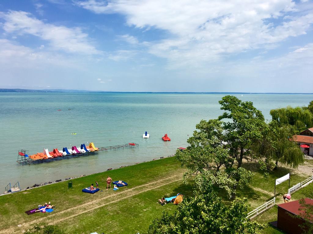 Part Hotel Siófok Exteriér fotografie